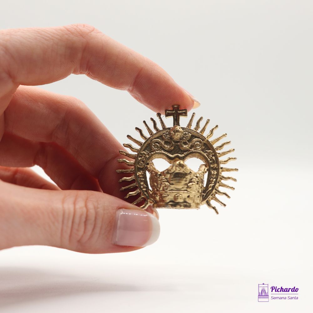 corona virgen dorado 15 mm